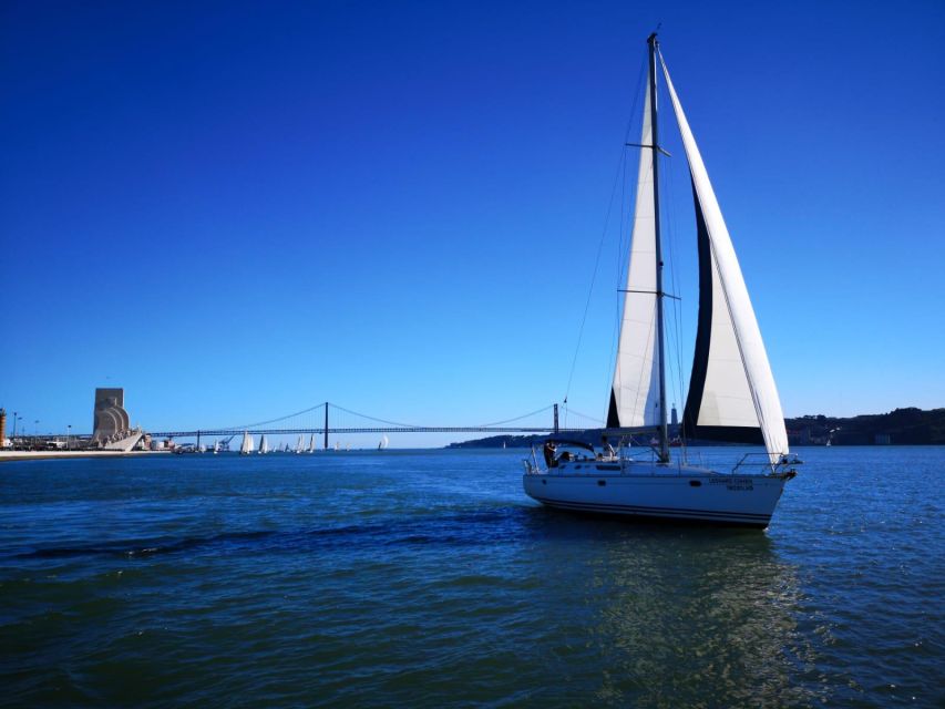 1 Hour Private - Lisbon: Sailing Tour With Wine and History - Christ the King from the river