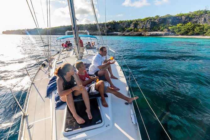 100% Private Charter Snorkel, Sail, Relax (Cruisers Friendly) - The crew and the family-friendly feel