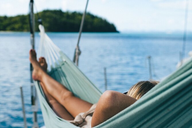 2 Day & 2 Night Whitsunday Islands Sailing Adventure on Condor - Tongue Bay and the walk to Hill Inlet Lookout