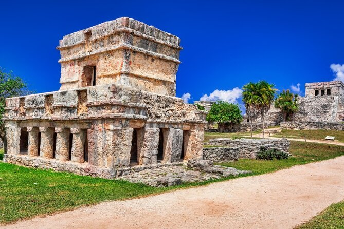 2-Day Combo: Isla Mujeres Sailing And Tulum Mayan Ruins - Day one at Tulum, a port city above the sea