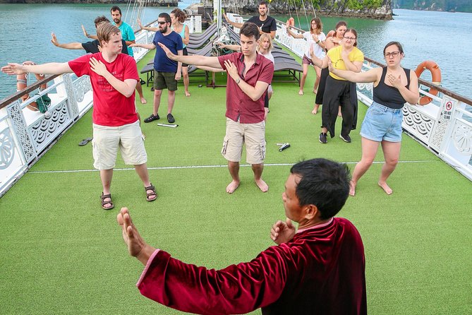 2-Day Oriental Sails Junk Cruise of Halong Bay - Guides and the quality of the service