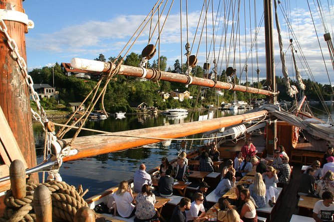 2-Hour Oslo Fjord Sightseeing Cruise by Sailing Ship - Leaving Oslo and entering the fjord