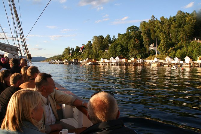 2-Hour Oslo Fjord Sightseeing Cruise by Sailing Ship - Hovedøya, Dyna Lighthouse, and the island views