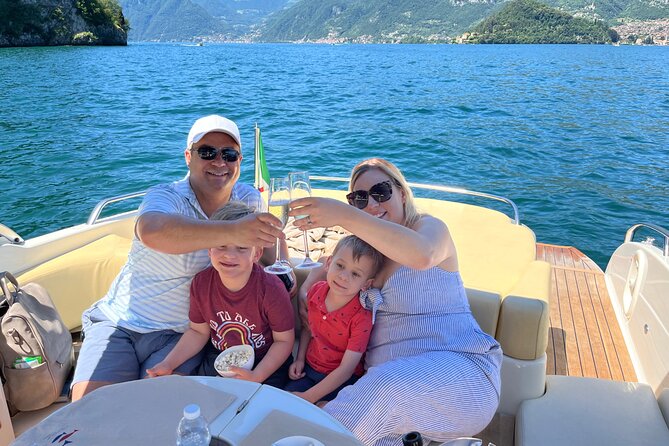 2-Hour Private Tour Sailing on Lake Como with Aperitif - The return route to Como