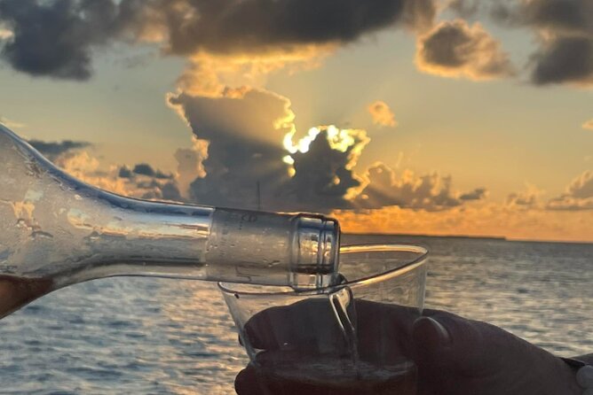 2-Hour Sunset Sailing With Wine In Stock Island - Key points to know before you book