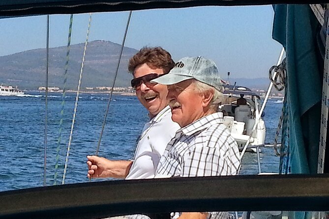2-hour sunset tour by sailboat with aperitif. - Who will get the most from this experience