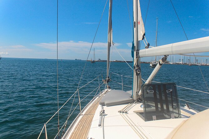 2 hours Private Sailing Experience in Cascais - Praia da Duquesa and Praia da Conceição