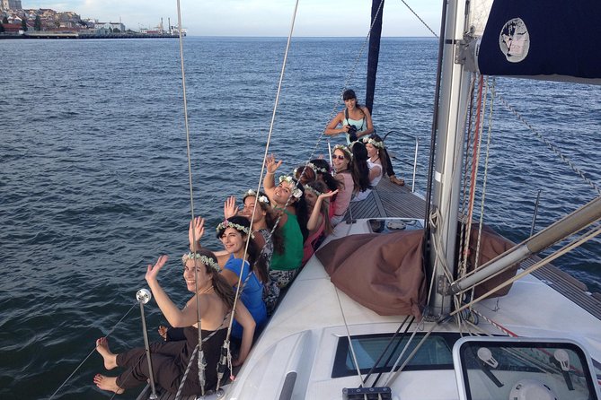 2 Hours Private Sailing Tour in Lisbon - The Discoveries Monument and Lisbon’s riverfront