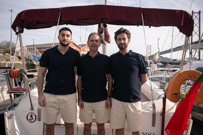 2 Hours Private Sailing Tour with Wine and Snacks - Boat comfort for a short private cruise