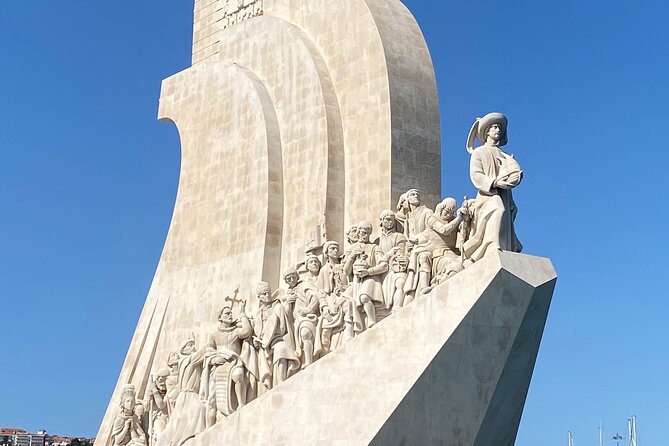 2 Hours Sailing Tour in Lisbon - What the crew adds to the ride