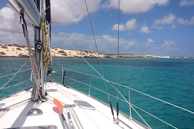3-Hour Small-Group Sailing Tour around the Lobos Island - Seeing Lobos Volcano and the Bocaina Channel