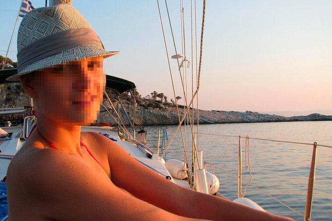 3 hours Neos Marmaras: Day or Sunset Sailing Tour Coves & Islands - What the day and sunset versions feel like