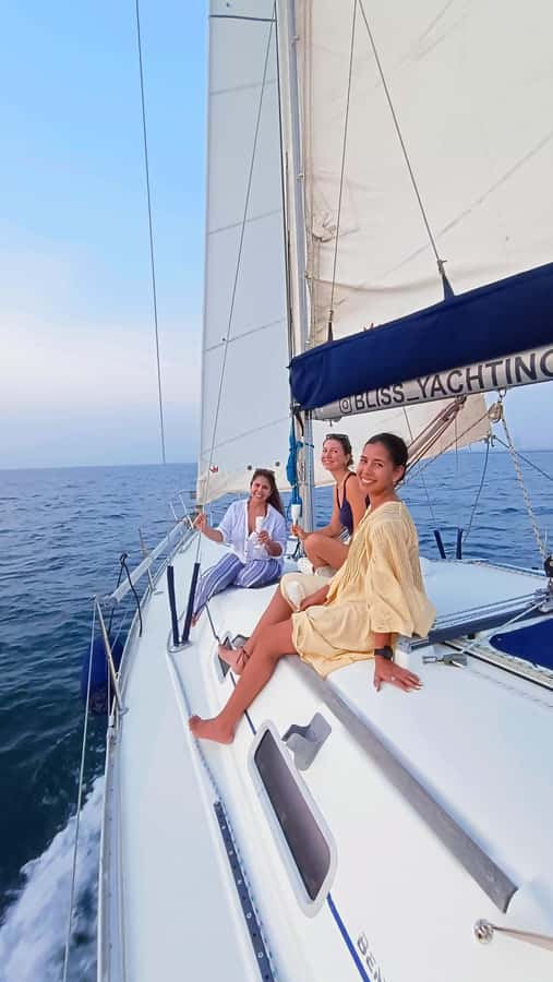 3 hrs Sailboat sea adventure in Dubai with Burj Khalifa view - Booking, language, and cancellation details