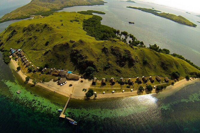 3D2N Sailing Komodo Living on Board Fiday to Sunday (Labuan Bajo) - Is $275 a fair price?