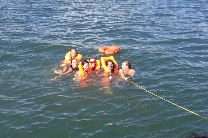 4 Hours Private Sailing Trip to Oeiras Beach - Is $543.07 a fair price?