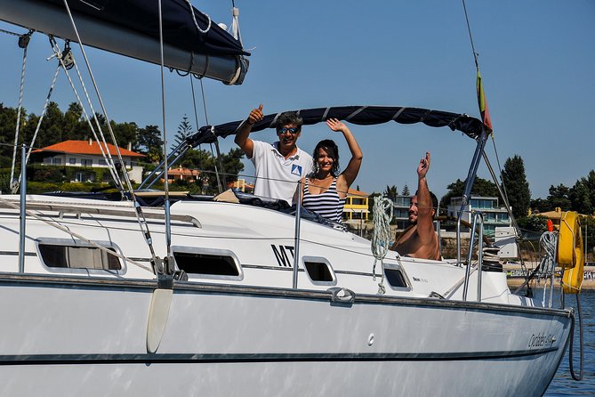 4 Hours Private Sailing Trip to Oeiras Beach - Who will get the most from this trip?