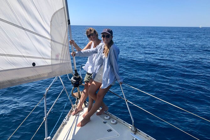 7-day cruise in a 12-meter sailboat - Who should book this sailing trip?