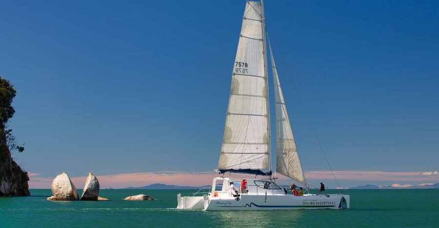 Abel Tasman National Park: Day Sailing Adventure with Lunch - Starting at Kaiteriteri at 10am