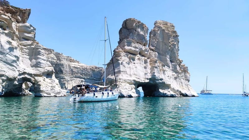 Adamantas: Kleftiko Sailing Cruise with Meal and Swim Stops - The return route through afternoon light