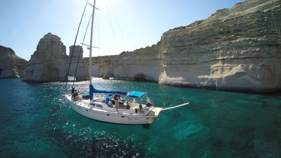 Adamas: Kleftiko Sailing Day Trip with Snorkeling and Lunch - Kalogries: the first swim and morning food