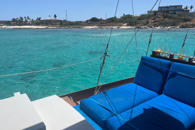 Adults Only Catalina Bay Small Group Snorkel & Sunset Sail - Snorkeling at Catalina Bay