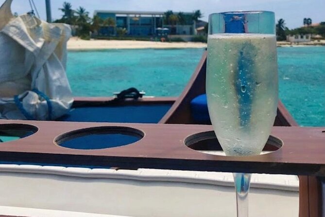 Adults Only Catalina Bay Small Group Snorkel & Sunset Sail - Who should book the Black Pearl or Blue Melody