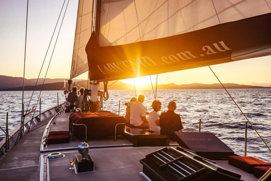 Airlie: Adults Only Sunset Sail with Aperol Spritz/Antipasto - The sunset pause and photo opportunities