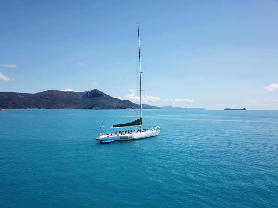 Airlie Beach: 2-Night Whitsundays Sailing Trip with Meals - Should you book the OzSail Whitsundays trip?
