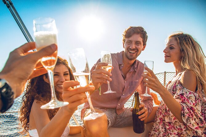 Albufeira: 2h30 Sunset Sailing Experience - "Unwind" - Key points to know before you sail