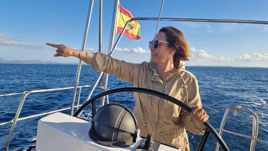 Alcúdia, Mallorca: Half Day Sailing Trip - The return sail gives the day a second rhythm