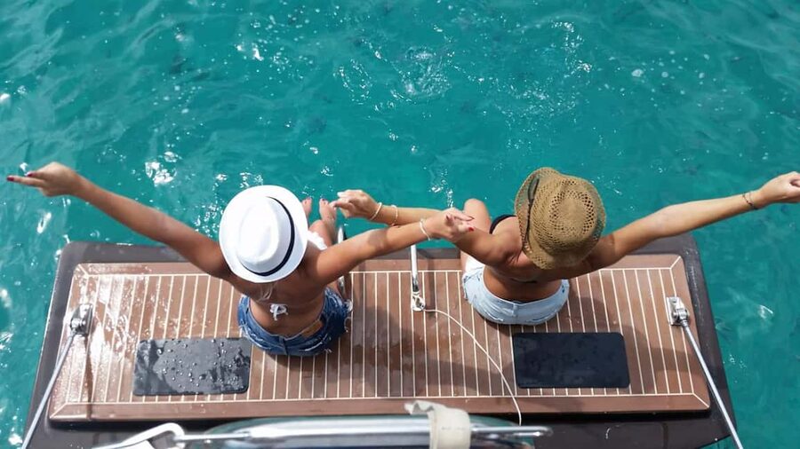 Alcúdia, Mallorca: Half Day Sailing Trip - Sailing the Bay with Juan, Liliana, and the deck team