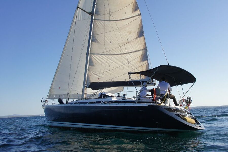 Alcudia: Romantic Sailing Trip with Diner for 2 - Dinner on the open sea