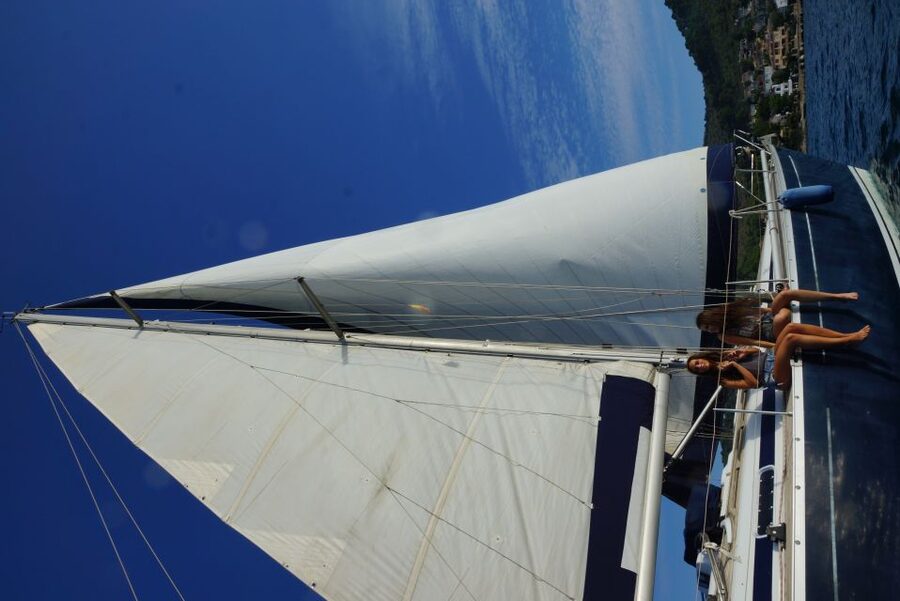 Alcudia: Sailing Yacht Excursion with Wine & Tapas - Small details that can make the day easier