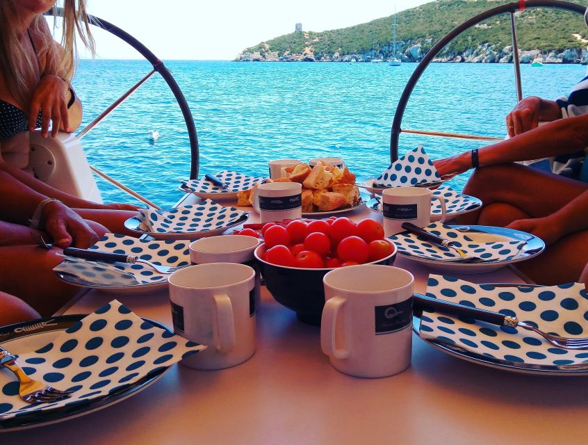 Alghero: Daily Sailing Experience with lunch onboard - Porto Conte lunch stop