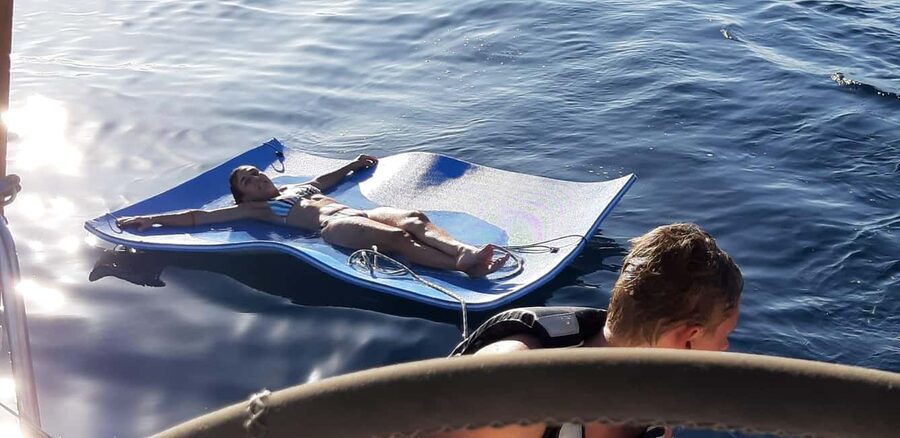 Always private 4 hour - Sail- dolphin Yacht Charter-paddle - Tapas, barbecue, and cold drinks on board