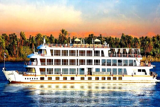 Amazing Sailing Nile cruise from Luxor for 2 Nights - Edfu by horse and carriage