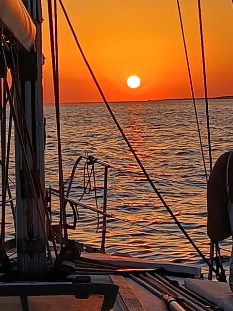 Apulia: sailing boat tour with aperitif - Key details to know