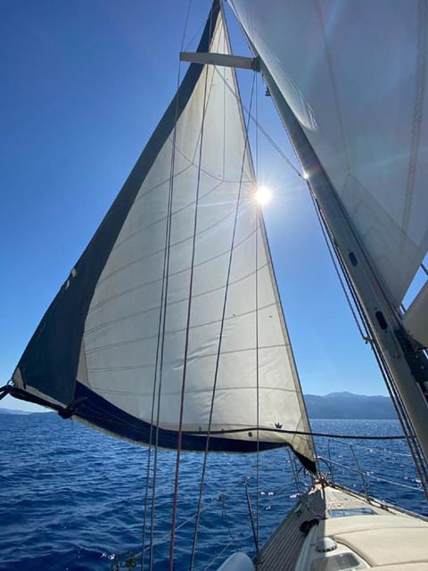 Apulia: sailing boat tour with aperitif - Who should book this sailing trip