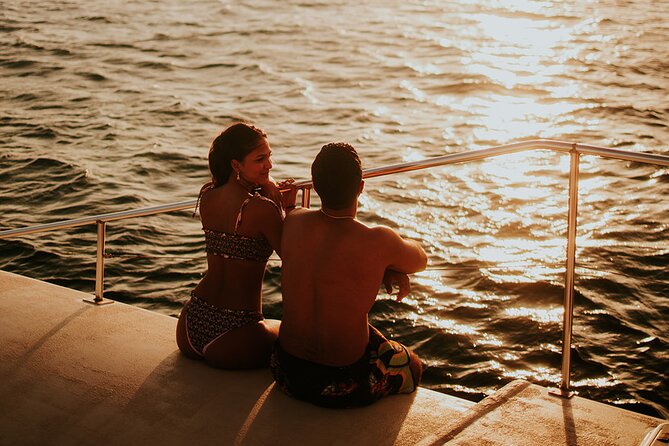 Aruba Morning Snorkeling or Sunset Sail to Boca Catalina With BBQ - The onboard food: good choices, uneven execution