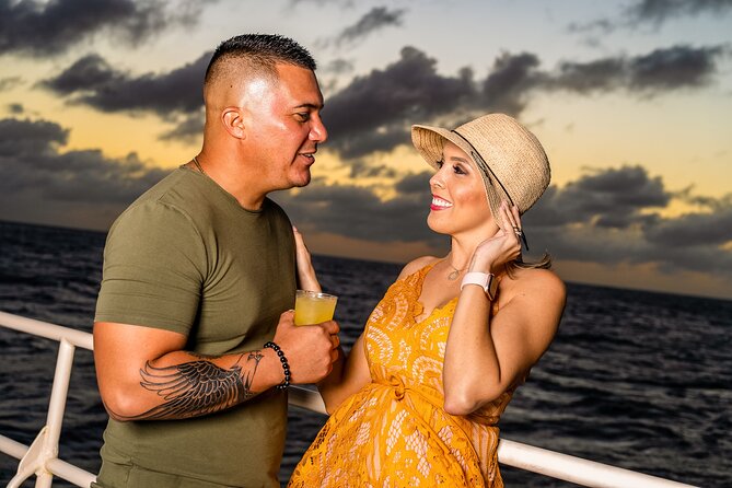 Aruba Sunset Sail with Open Bar - Music, Dancing, and the Right Kind of Evening