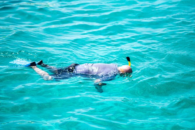 Arusun Catamaran Sail with Snorkeling in Aruba - A catamaran with room to choose your own pace