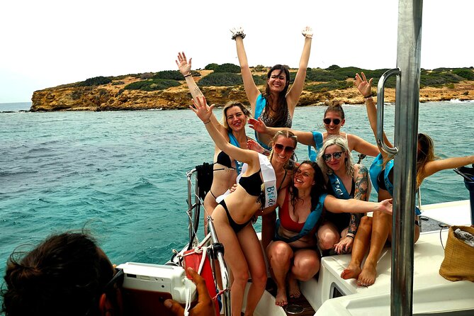 Athens Riviera Catamaran tour with fresh Meal Drinks and Swimming - What the boat feels like for families and older swimmers