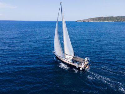 Athens Riviera: Private daily sailing cruise with lunch
