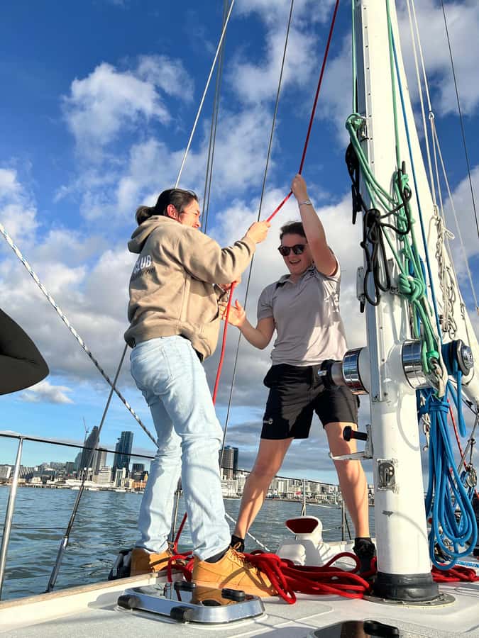 Auckland Harbour 1.5-Hour Sailing Cruise - Who should book this sailing?