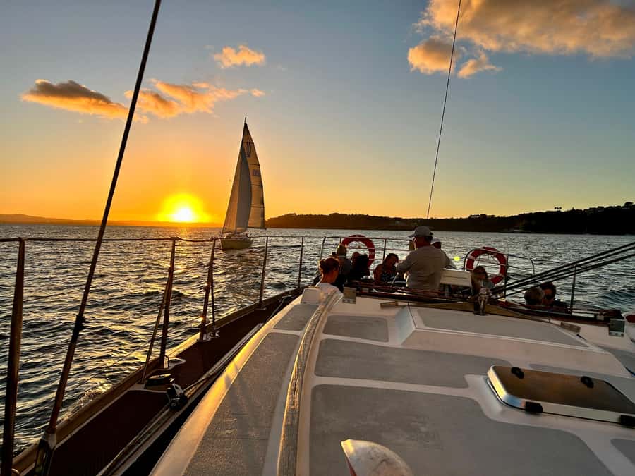 Auckland: Harbour Sailing Cruise with 3-Course Dinner - Why this dinner cruise feels different from a standard harbour tour