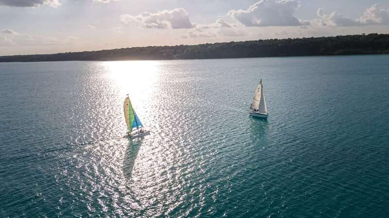 Bacalar: Group Sailing Tour with Guide - Birds Island and a chance to watch wildlife