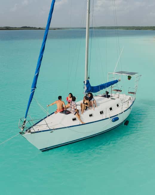 Bacalar Lagoon Sailing Tour with Open Bar and Mexican Lunch - What happens during the five-hour route