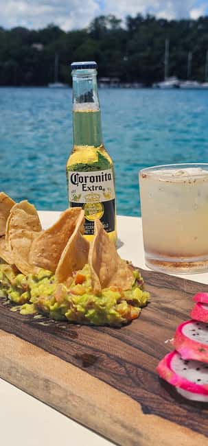 Bacalar: Lagoon Sailing Tour with Snacks and Drinks - Swimming at two anchor spots