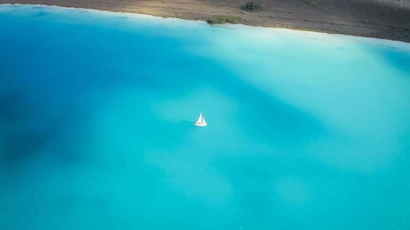 Bacalar: Private Sailboat Tour with Lagoon Swimming - Key points at a glance