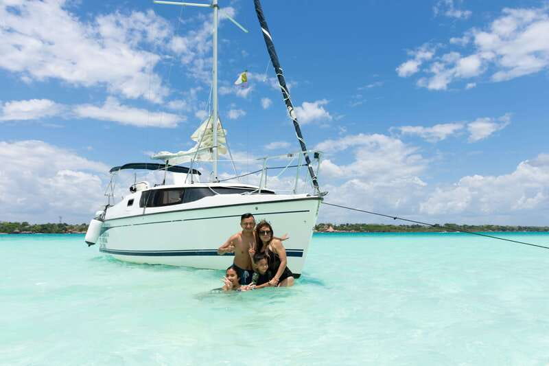 Bacalar: Private Sailboat Tour with Lagoon Swimming - Cenote Negro and the southern mangroves